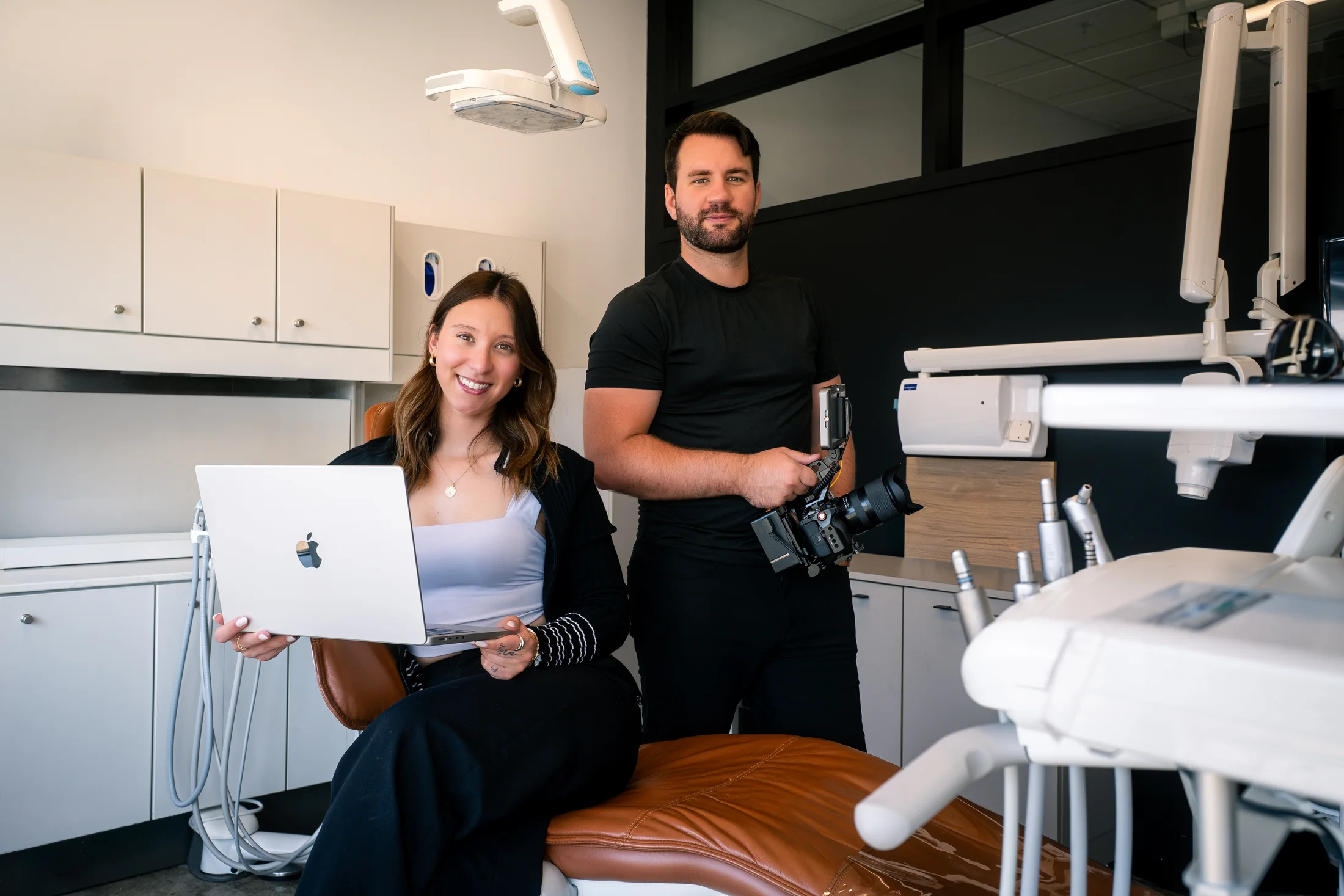 Amélie Perron et Vincent Patenaude, cofondateurs de Dualo Média